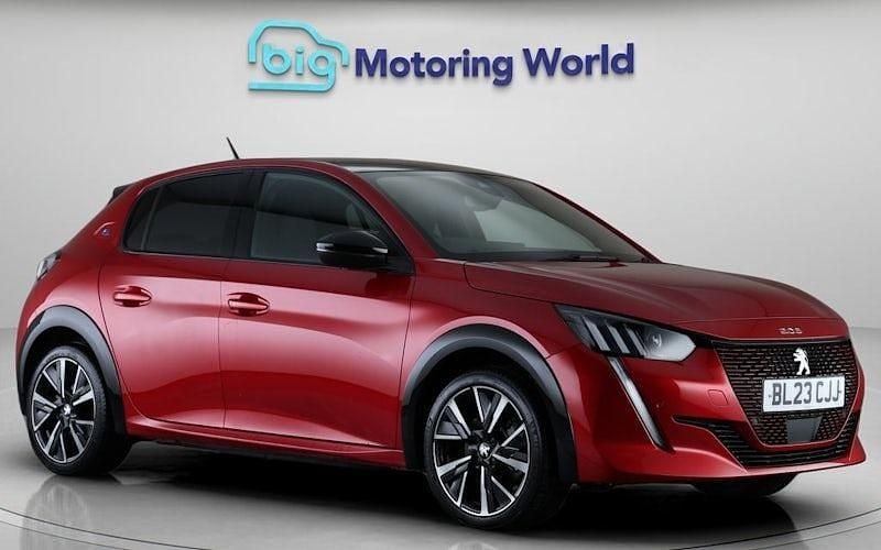 Used Peugeot e-208 GT 100 kW (136 HP) 2023 Red Hatchback