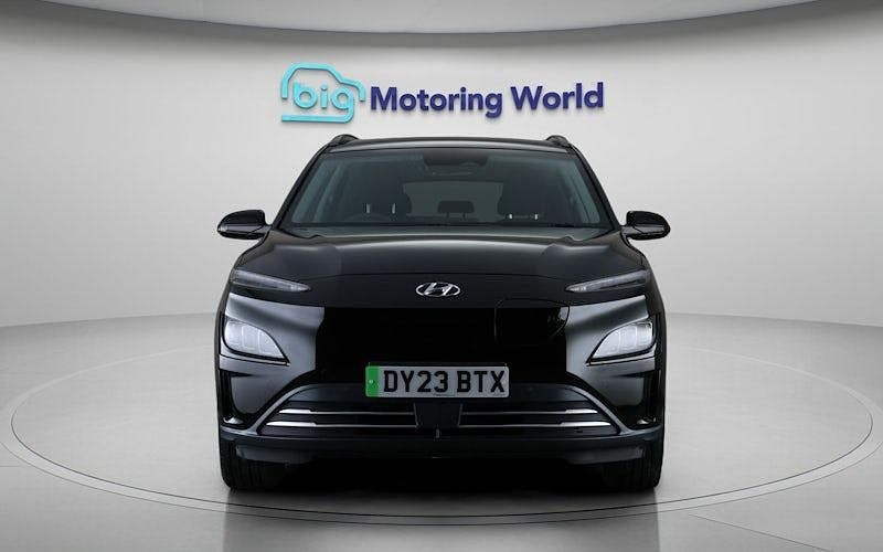 Used Hyundai Kona Premium 150 kW (204 HP) 2022 Black SUV