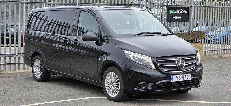 Used Mercedes Vito Premium 190 HP (139 kW) 2021 Black Van