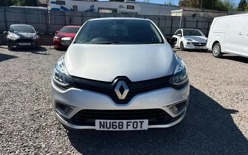 Used Renault Clio GT-Line 110 HP (80 kW) 2018 Silver Hatchback