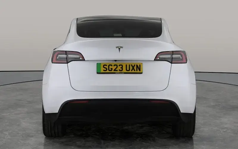 Used Tesla Model Y RWD 254 kW (346 HP) 2023 White SUV