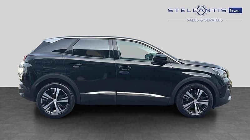 Used Peugeot 3008 Allure 129 HP (94 kW) 2018 Black SUV
