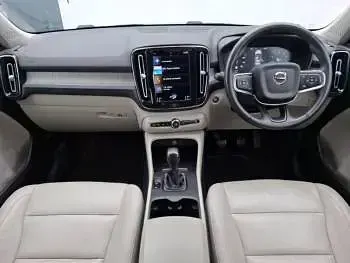 Used Volvo XC40 Inscription 163 HP (119 kW) 2020 Black SUV