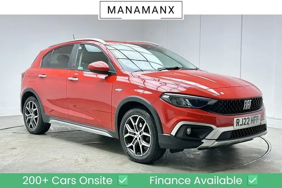 Used Fiat Tipo Cross 100 HP (73 kW) 2022 Red Hatchback