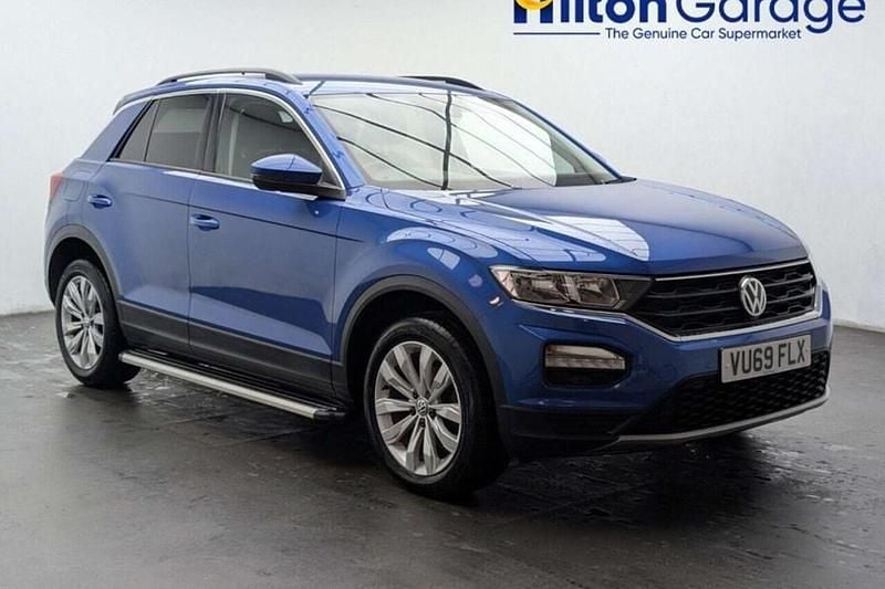 Used VW T-Roc SE 116 HP (85 kW) 2019 Blue SUV