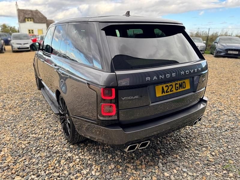 Used Land Rover Range Rover Vogue SE 258 HP (189 kW) 2016 Grey SUV