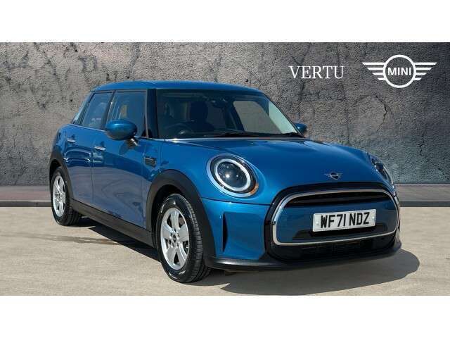 Blue Used 2021 Mini ONE Classic Hatchback | £16,601 (A bit pricey) - Image 1/4