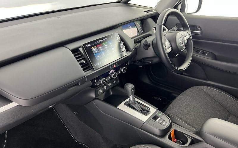 Used Honda Jazz Advance 122 HP (89 kW) 2025 Sunlight white Hatchback