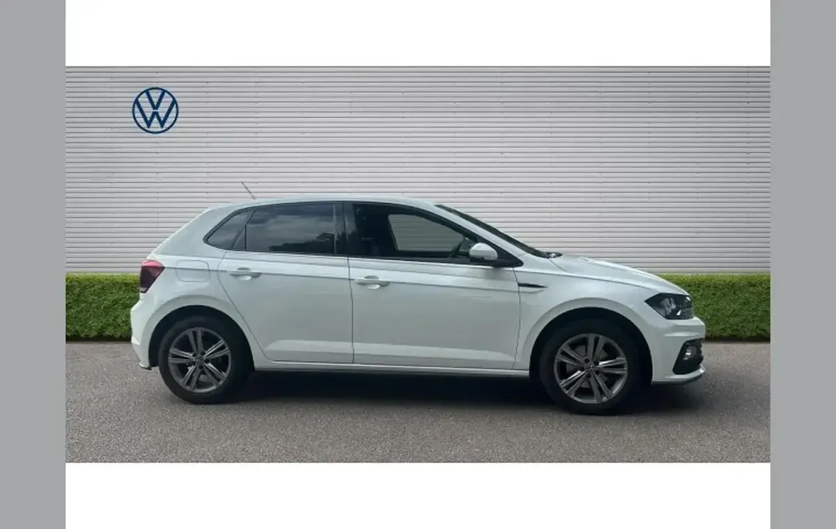 Used VW Polo R-line 110 HP (80 kW) 2021 White Hatchback
