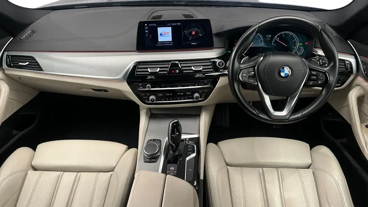 Used BMW 520 M Sport 187 HP (137 kW) 2018 Blue Estate