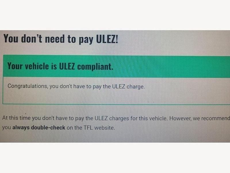 Used VW Beetle Design 105 HP (77 kW) 2012 Red Hatchback