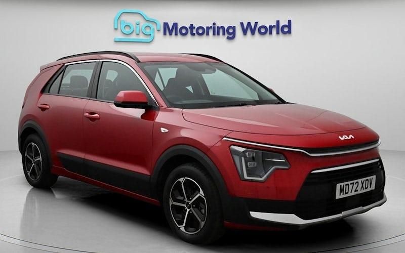 Used Kia Niro 141 HP (103 kW) 2023 Red SUV