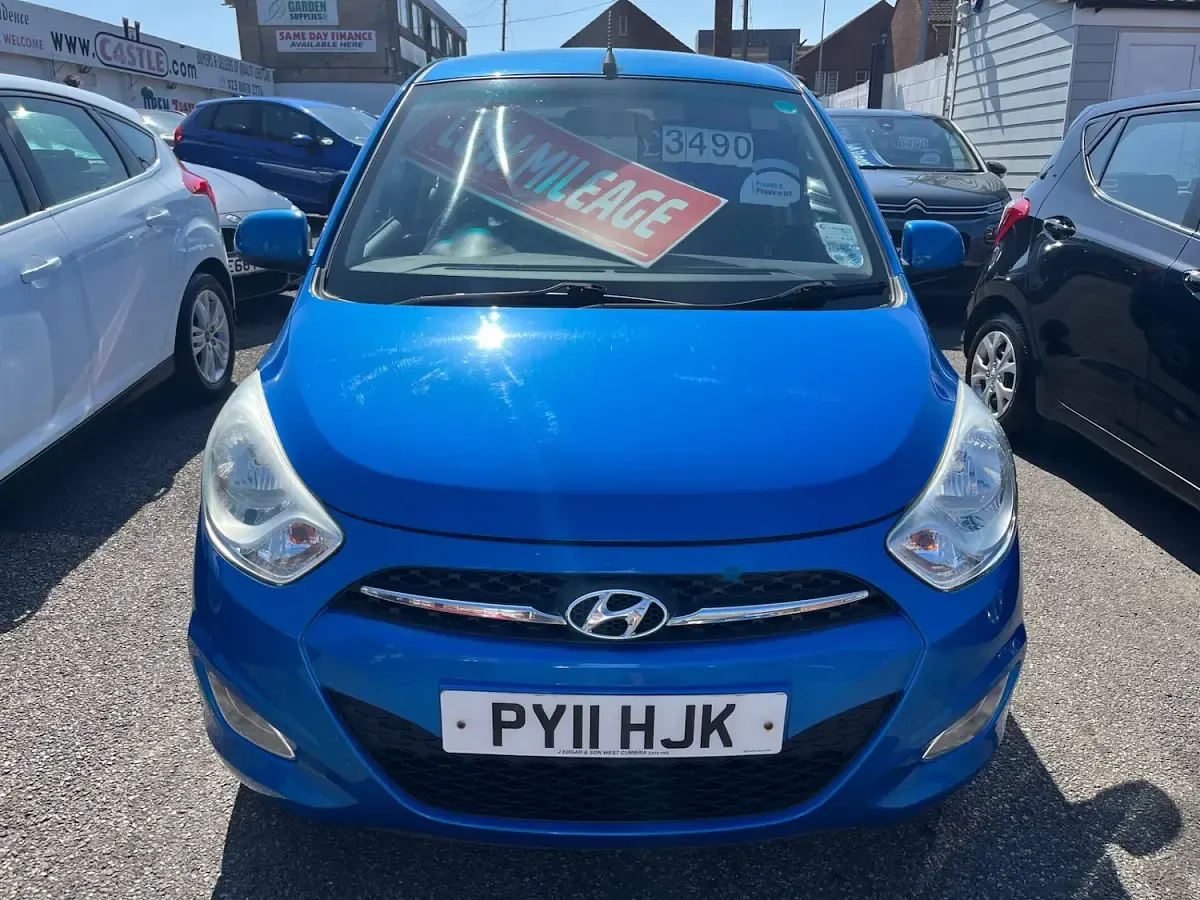 Used Hyundai i10 Active 86 HP (63 kW) 2011 Blue Hatchback