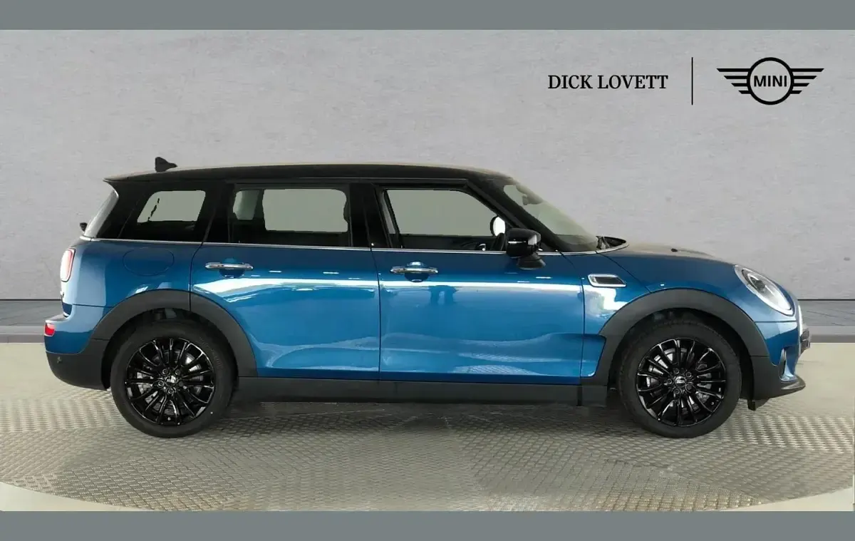 Used Mini Cooper Clubman Classic 134 HP (98 kW) 2023 Blue Estate