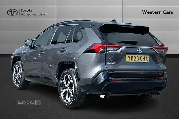 Used Toyota RAV4 218 HP (160 kW) 2023 Grey/black SUV