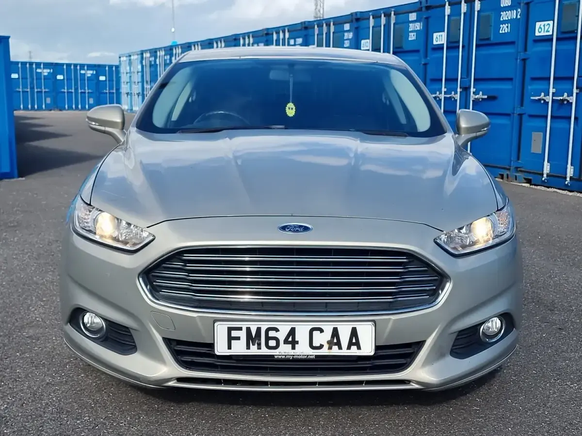 Used Ford Mondeo Zetec 2015 Silver Hatchback