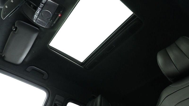 Image 4/4