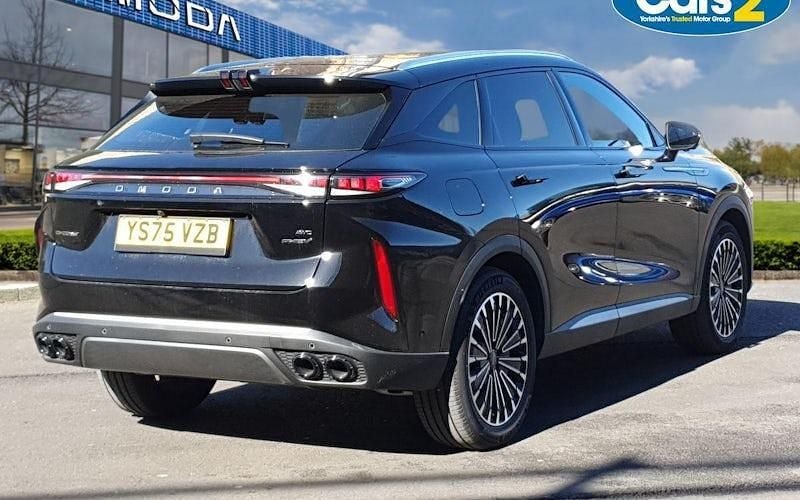 New Omoda 9 449 HP (330 kW) 2025 Black SUV