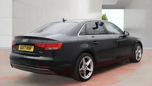 Used Audi A4 Sport 150 HP (110 kW) 2017 Black Sedan