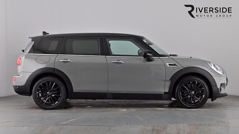 Used Mini Cooper Clubman 136 HP (100 kW) 2017 Moonwalk grey Estate