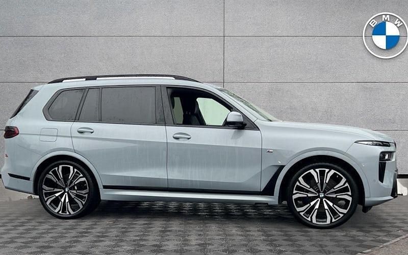 Used BMW X7 M Sport 381 HP (280 kW) 2025 Grey SUV