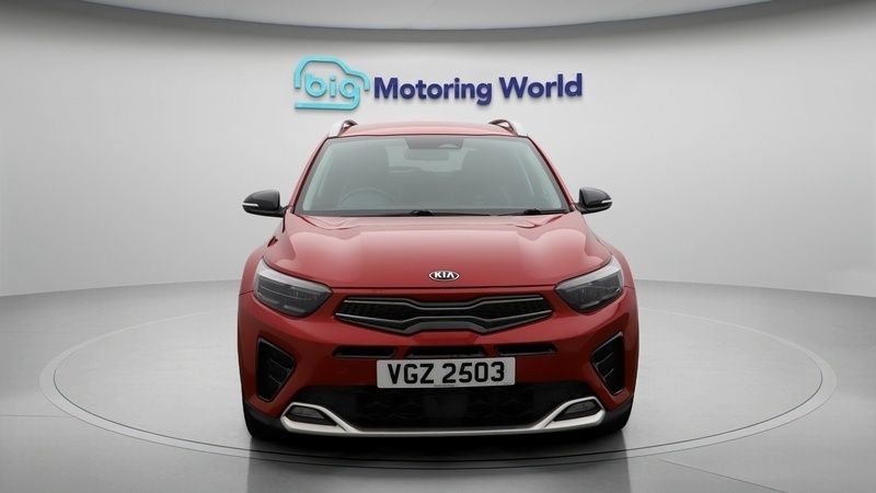 Image 2/4