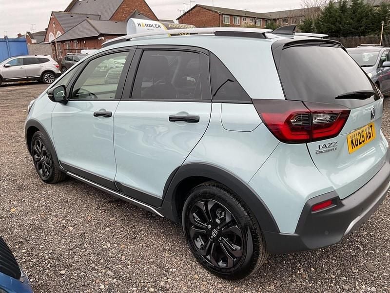 Used Honda Jazz Advance 2025 Blue Hatchback