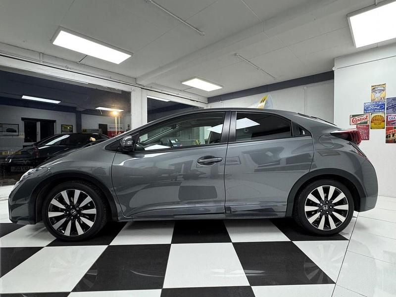 Used Honda Civic SR 142 HP (104 kW) 2017 Grey Hatchback