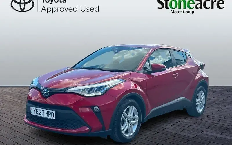 Used Toyota C-HR 140 HP (102 kW) 2026 SUV