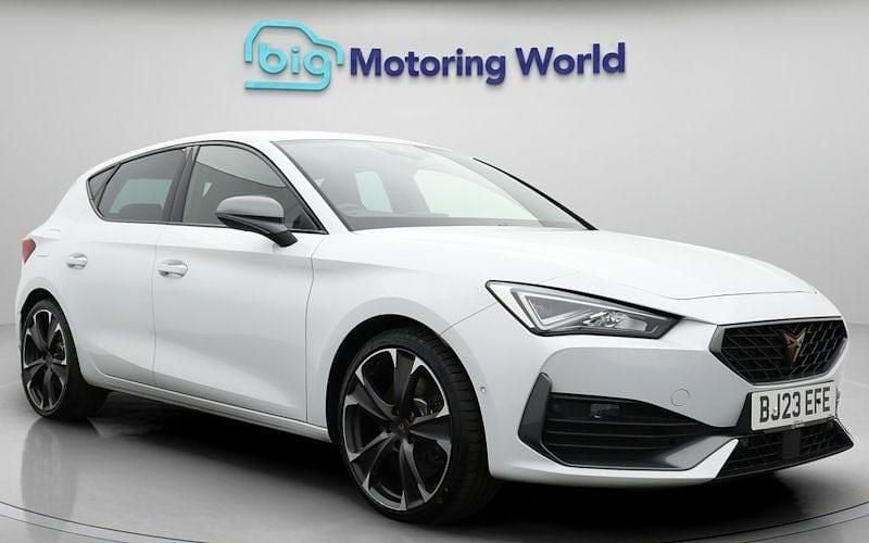 Used 2024 Cupra Leon VZ2 Hatchback | £22,158 (Fair price) - Image 1/4