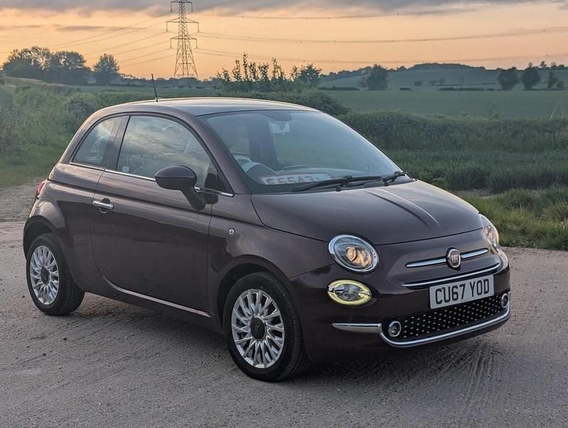 Red Used 2017 Fiat 500 Lounge Hatchback | £5,995 (Fair price) - Image 1/4
