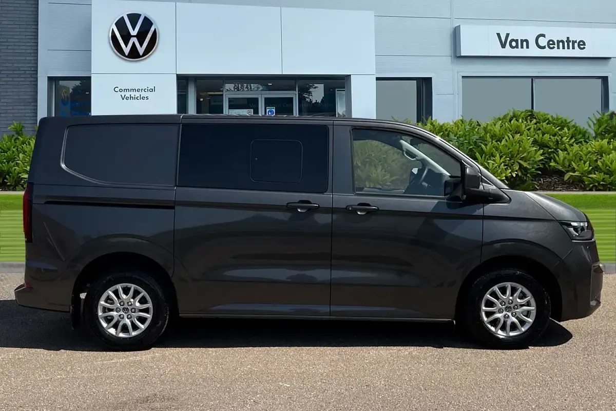 New VW T7 Pro 160 kW (218 HP) 2025 Grey Van