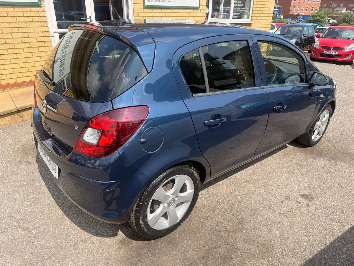 Used Vauxhall Corsa 2012 Waterworld blue Hatchback