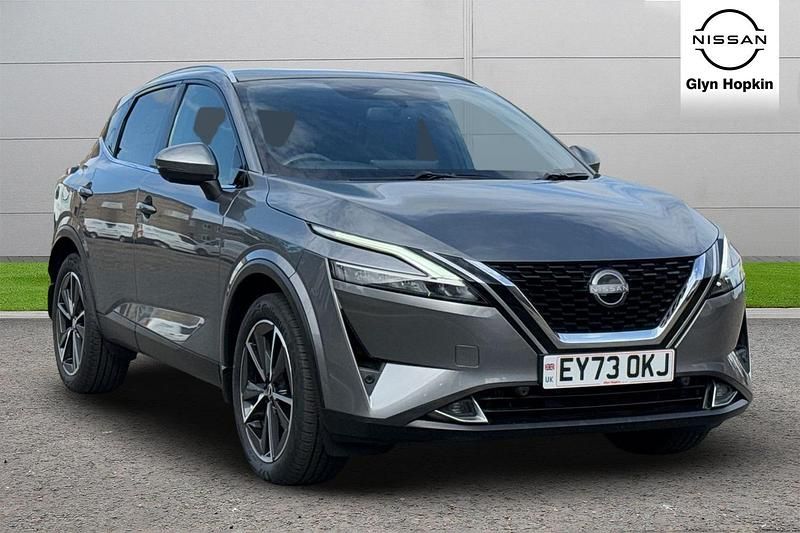 Grey Used 2023 Nissan Qashqai Tekna SUV | £22,851 (Expensive) - Image 1/4