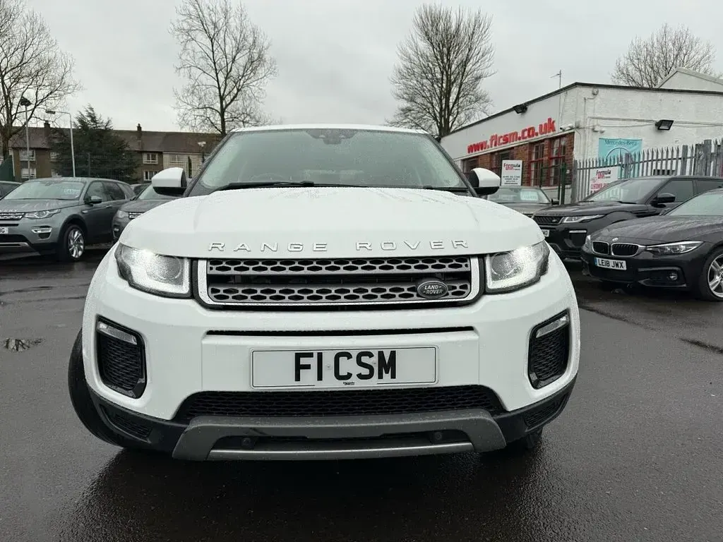 Used Land Rover Range Rover evoque SE 180 HP (132 kW) 2018 White SUV