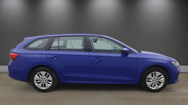 Begagnad Skoda Octavia SE Technology 150 HK (110 kW) 2020 Blå Kombi