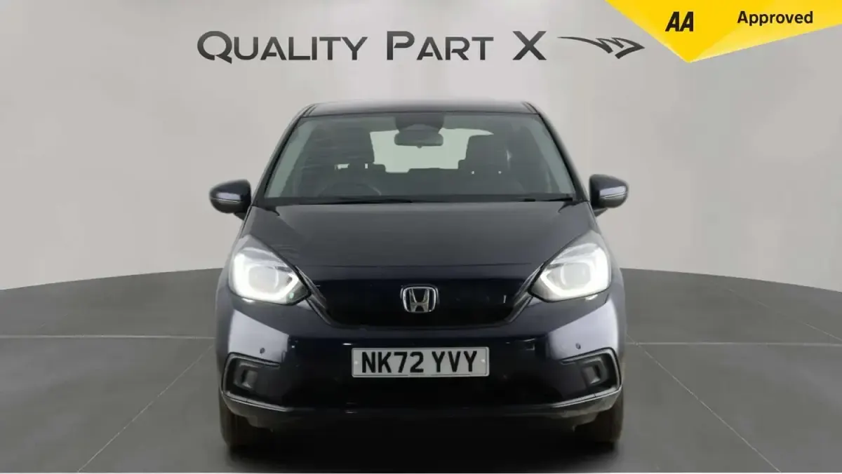 Used Honda Jazz Hybrid 109 HP (80 kW) 2023 Blue Hatchback