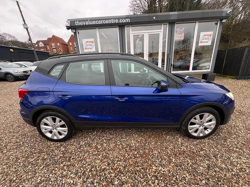 Used Seat Arona SE Technology 95 HP (69 kW) 2019 Blue SUV