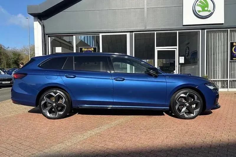 Used Skoda Superb SportLine 2025 Blue Estate