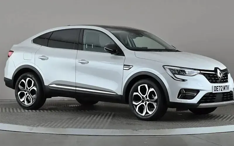 Used Renault Arkana Version S 140 HP (102 kW) 2022 SUV
