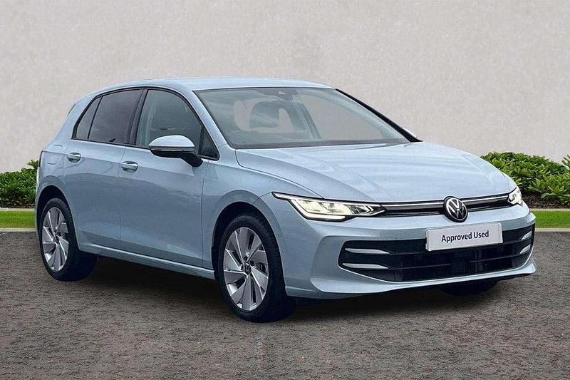 Blue Used 2025 VW Golf VIII Match Hatchback | £23,896 (Fair price) - Image 1/4