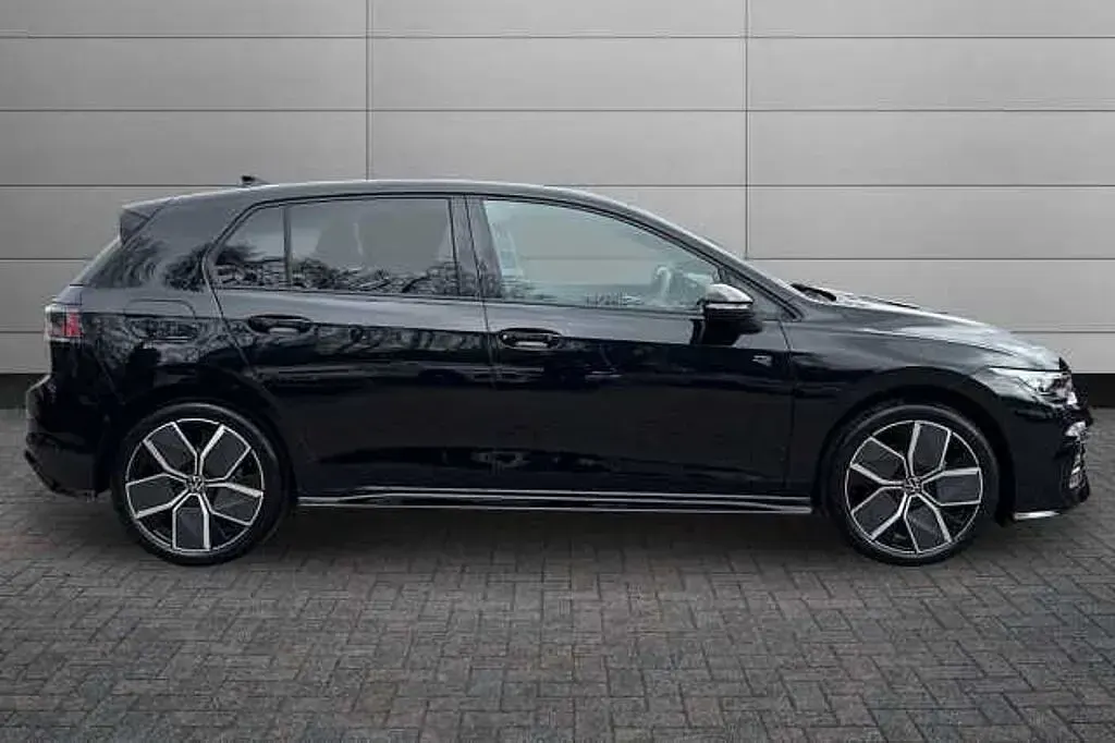 New VW Golf VIII 150 HP (110 kW) 2026