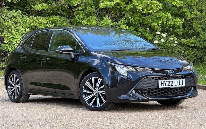 Used Toyota Corolla Design 122 HP (89 kW) 2022 Black Hatchback