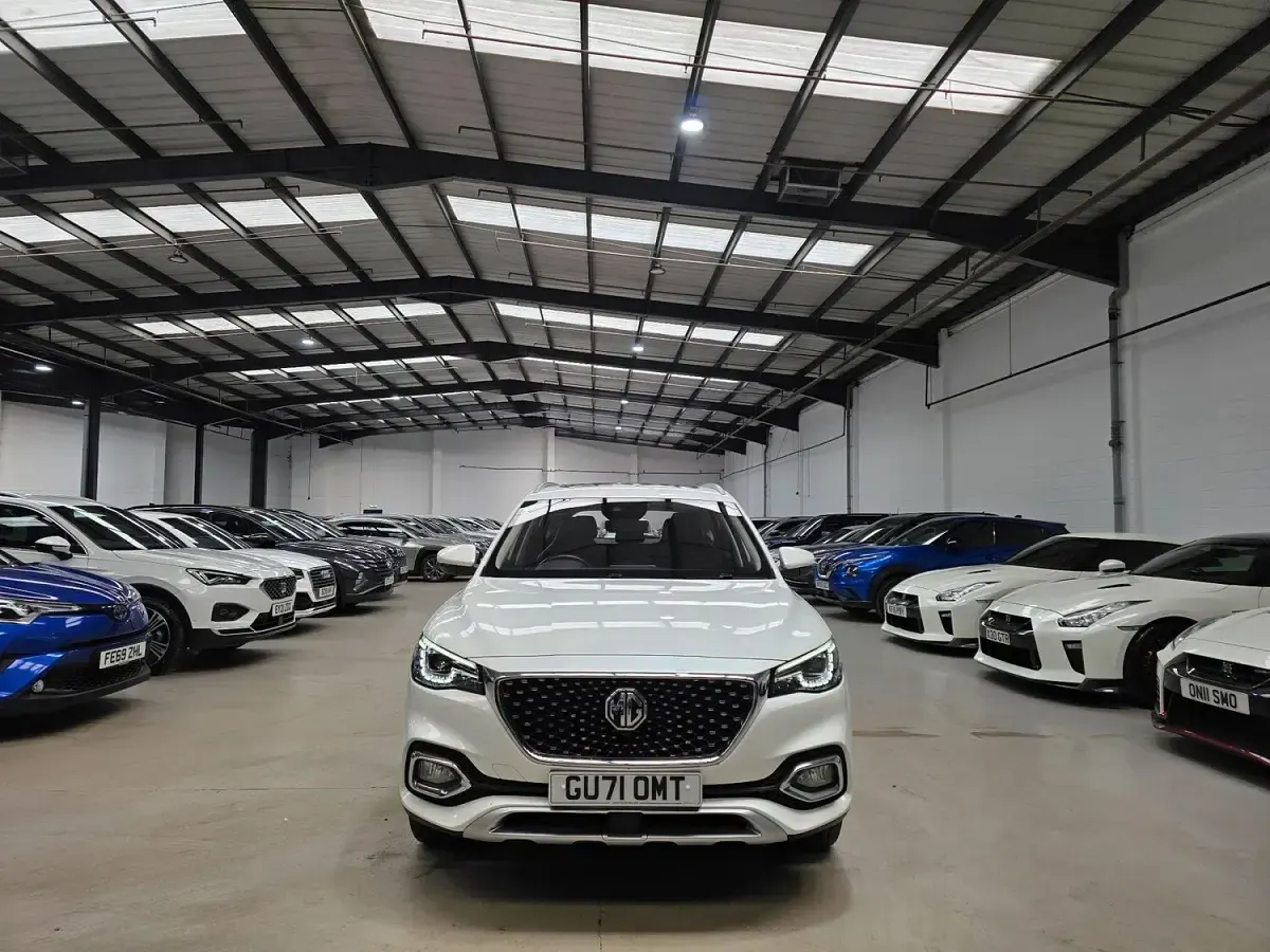 Used MG HS Exclusive 162 HP (119 kW) 2021 White SUV