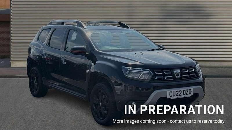 Black Used 2022 Dacia Duster Extreme SUV | £15,611 (Fair price) - Image 1/4