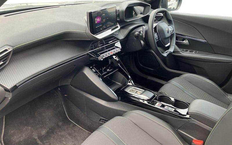 Used Peugeot 2008 GT 145 HP (106 kW) 2025 Grey SUV