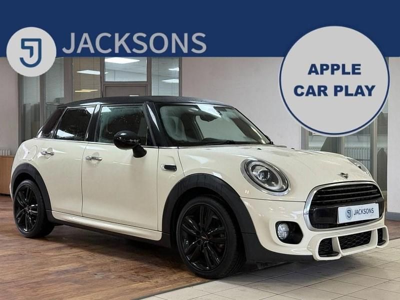 White Used 2019 Mini Cooper Hatch Hatchback | £13,495 (Fair price) - Image 1/3