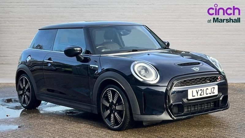 Other Used 2021 Mini Cooper S Exclusive Hatchback | £17,432 (Fair price) - Image 1/4