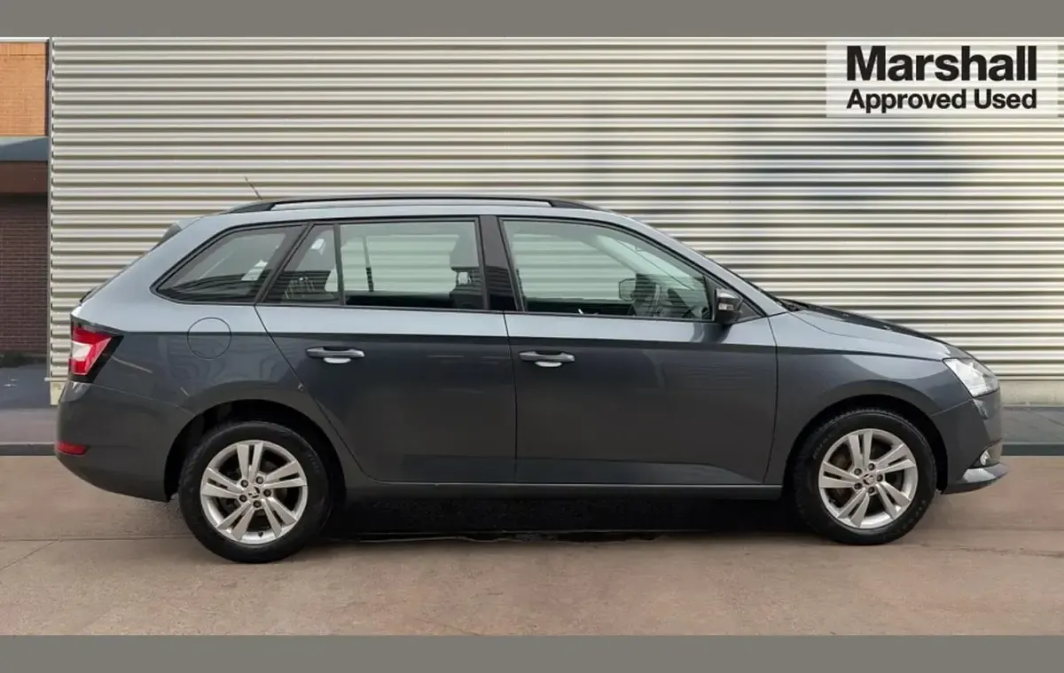 Used Skoda Fabia SE 95 HP (69 kW) 2021 Quartz grey mettalic Hatchback