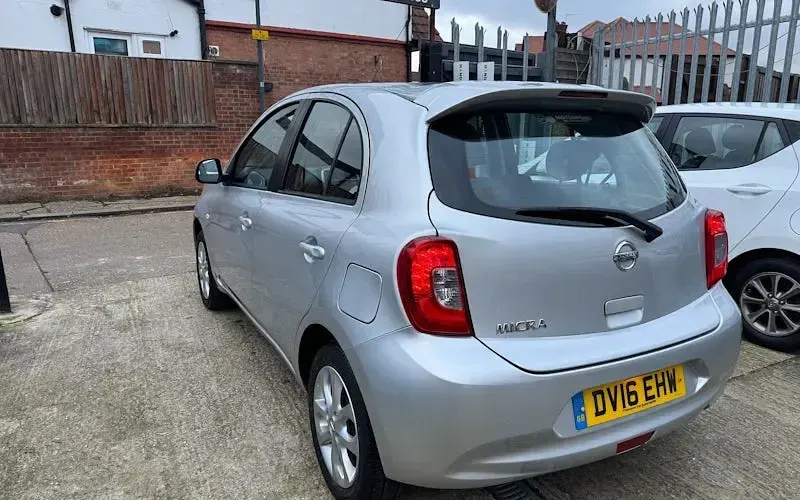 Used Nissan Micra Acenta 80 HP (58 kW) 2016 Silver Hatchback